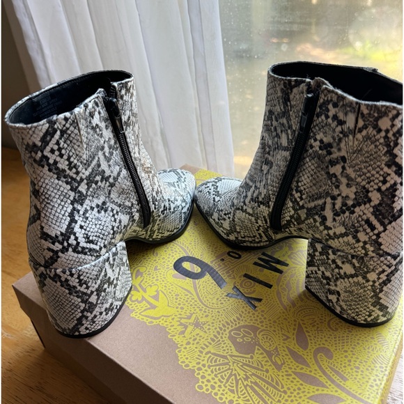 Mix No.6 Booties - Picture 5 of 6